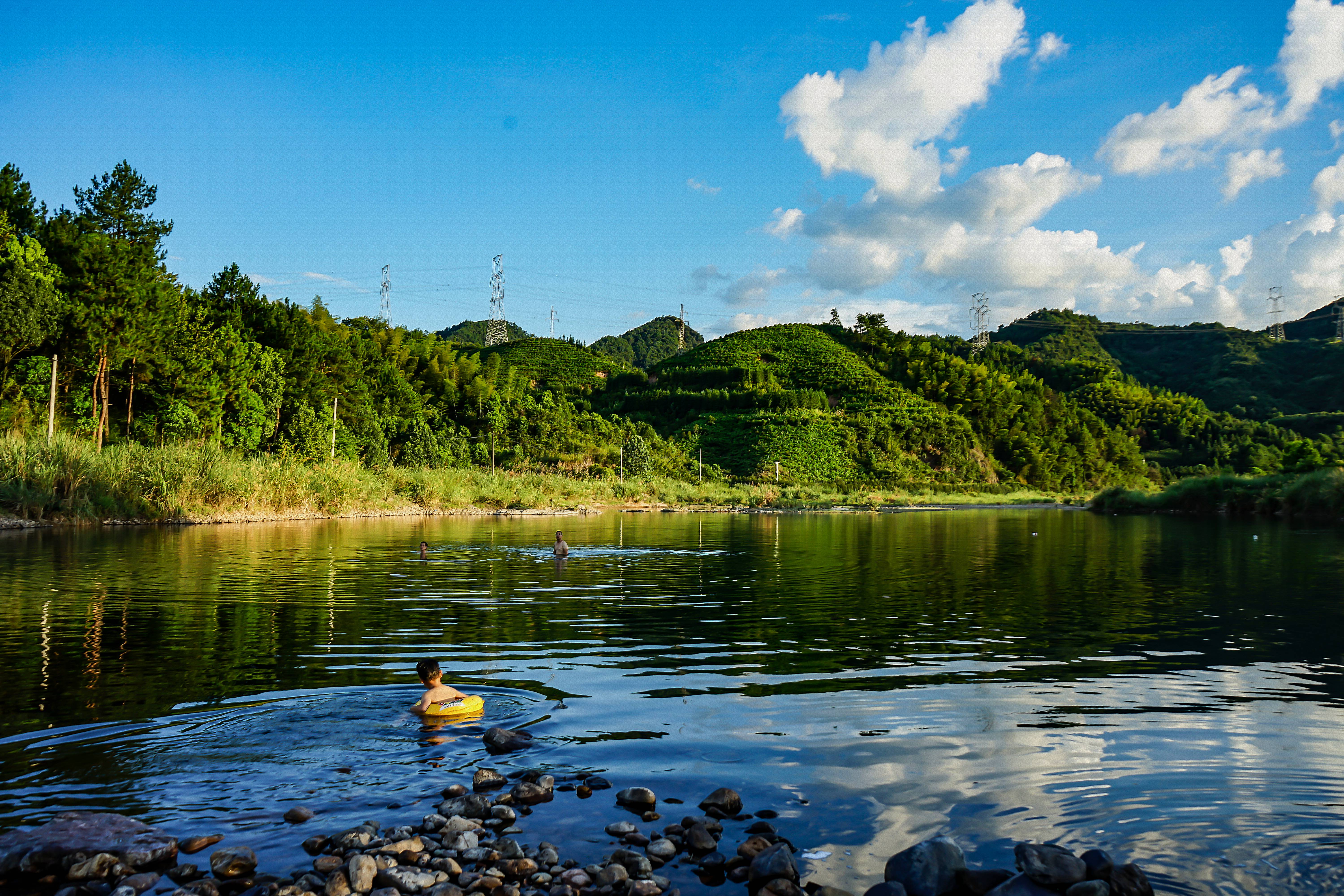 白沙溪水漂染了岁月和时空二