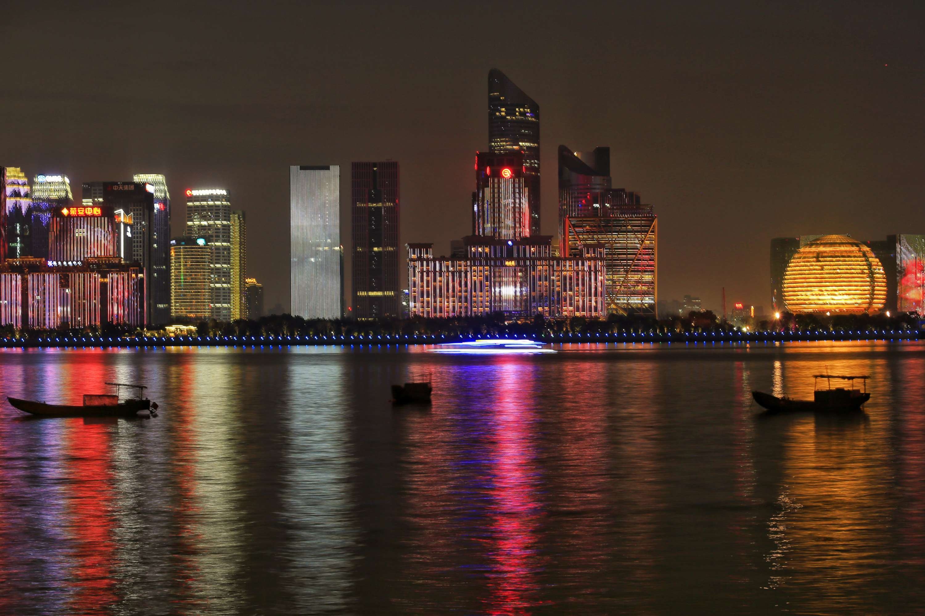 钱塘江夜景说说图片