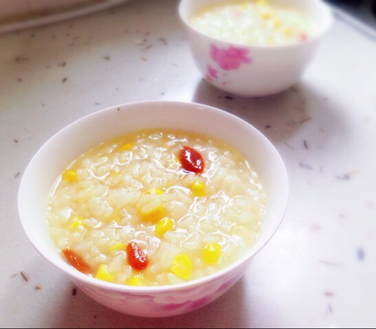 枸杞玉米粥