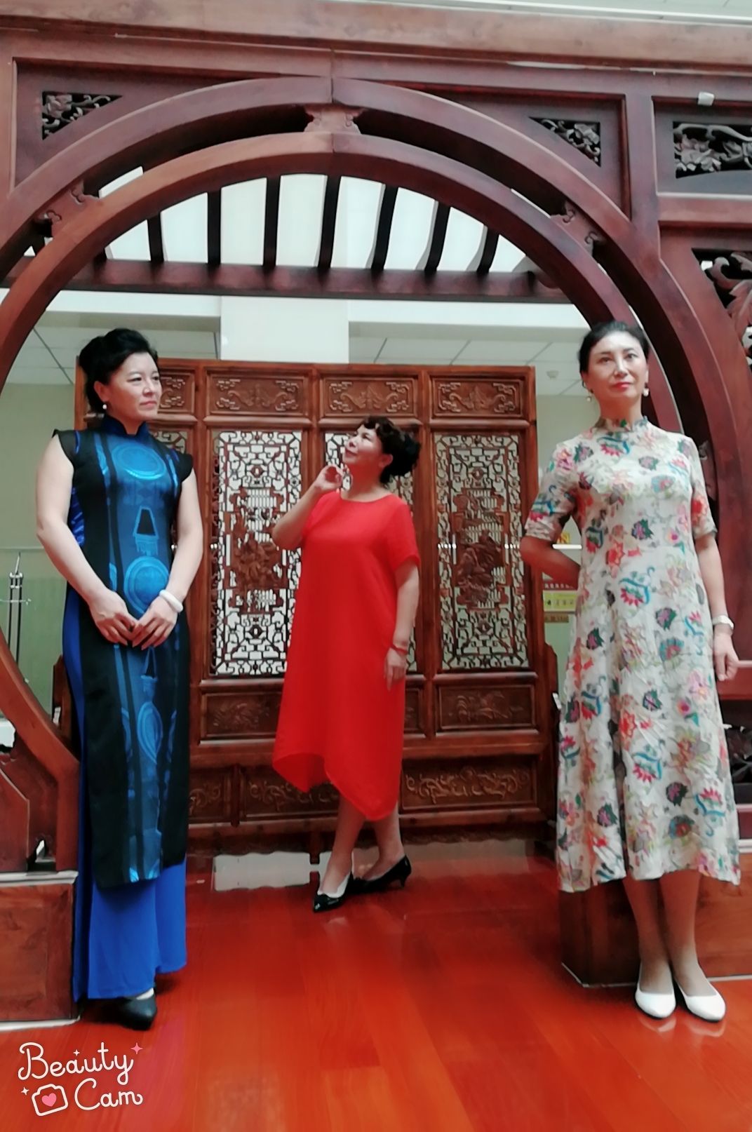 鸡皮肤秦珊(鸡皮肤是什么原因引起的)