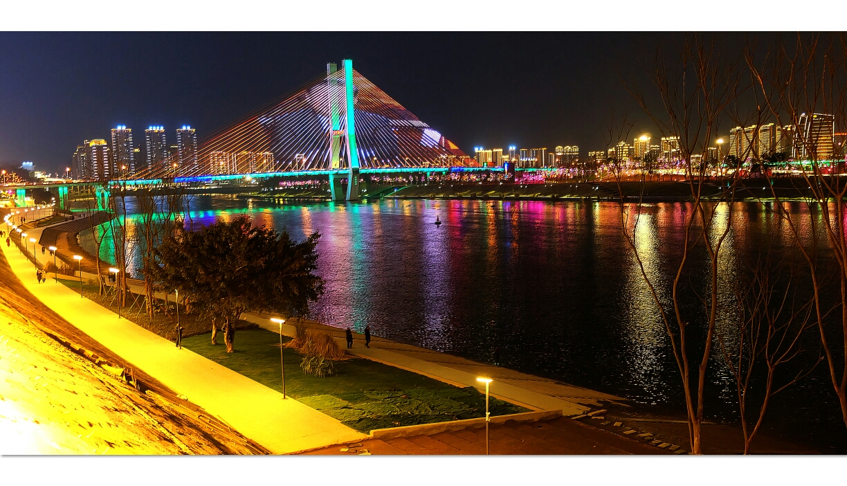 【千年南充栖古城 亦梦亦幻嘉陵江】