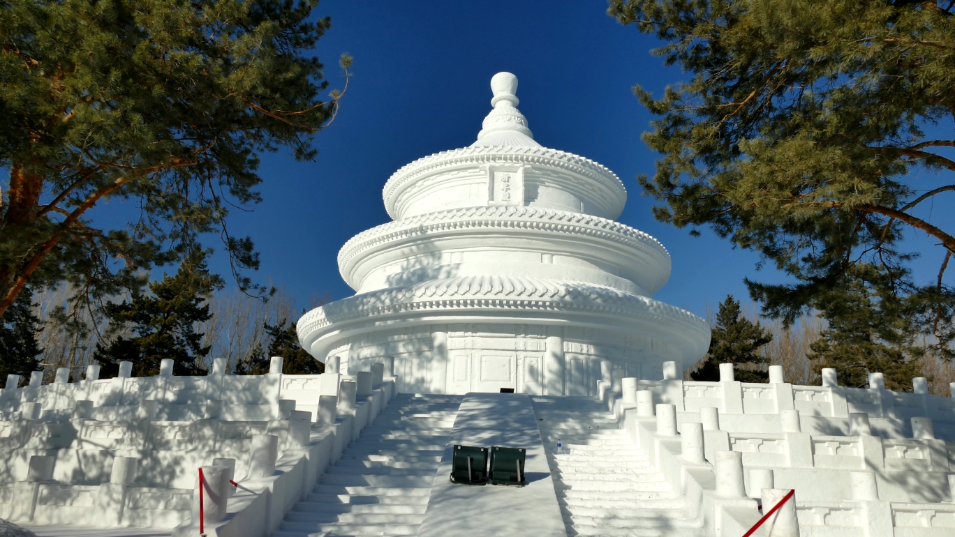 中国一哈尔滨太阳岛国际雪雕艺术博览会