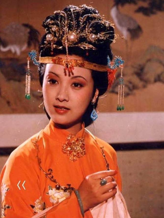 经典传唱:红楼梦词曲《聪明累》