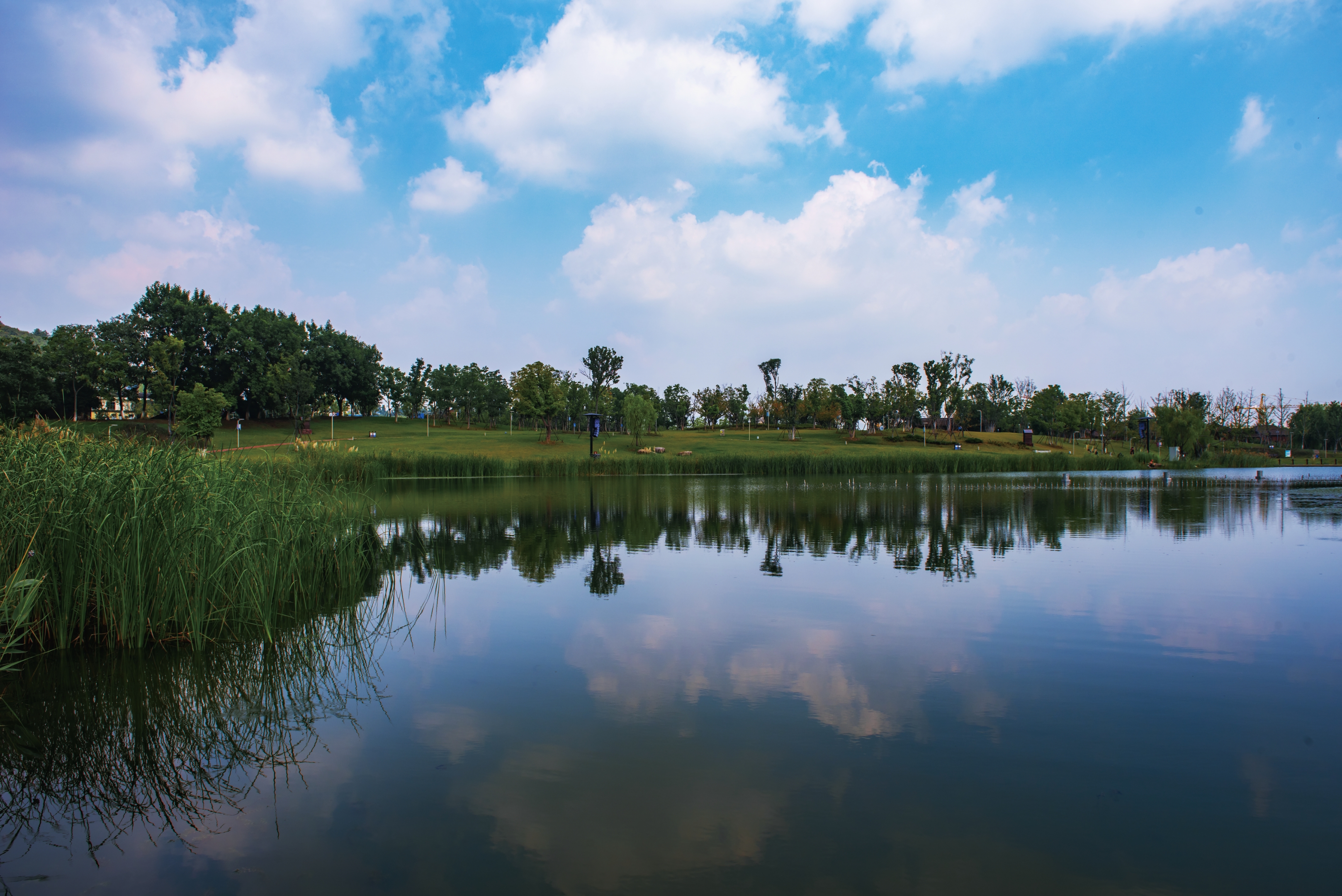 行摄南京东郊小镇汤山之二景色如画卷