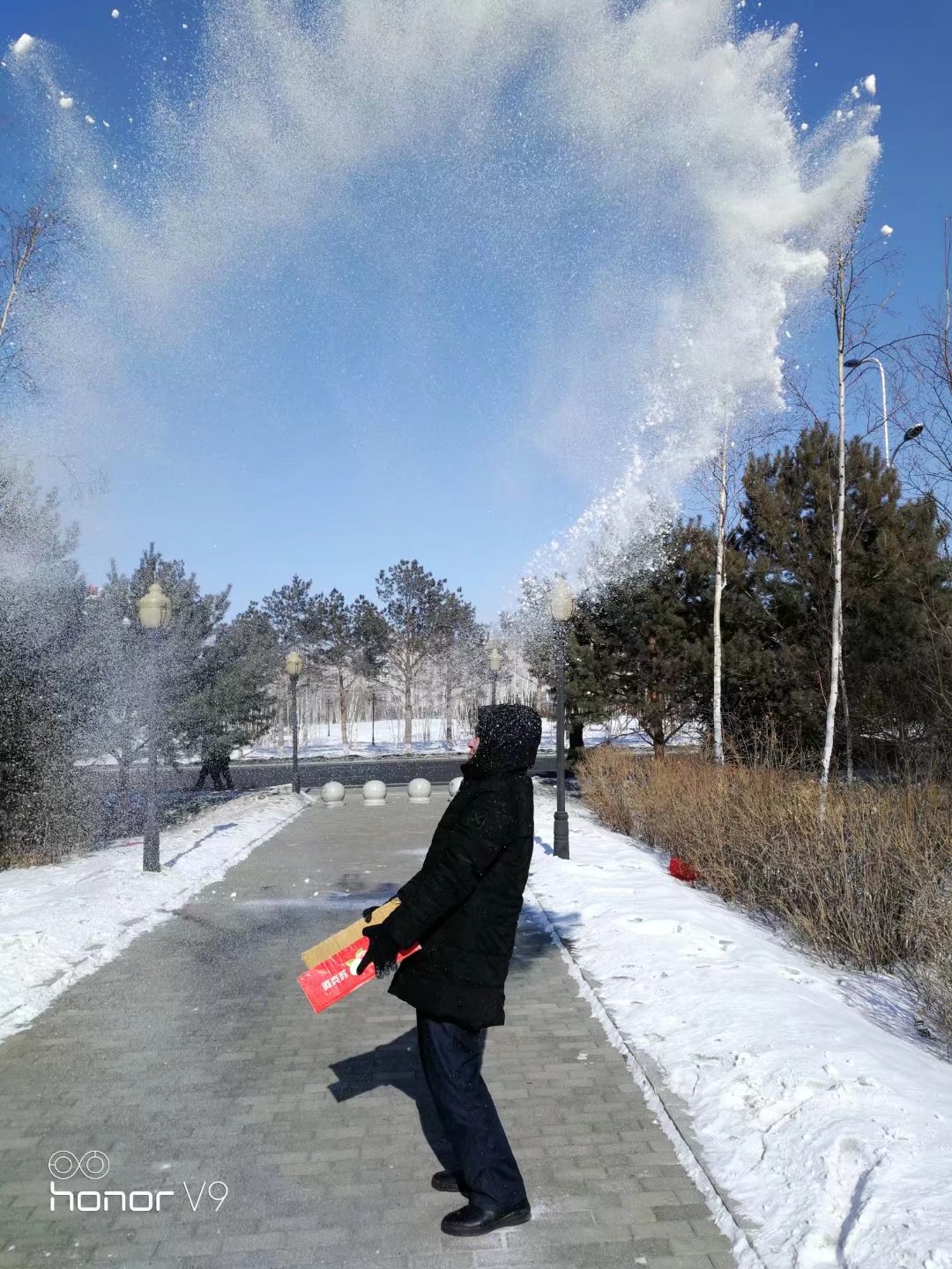 手机相机自拍…扬雪