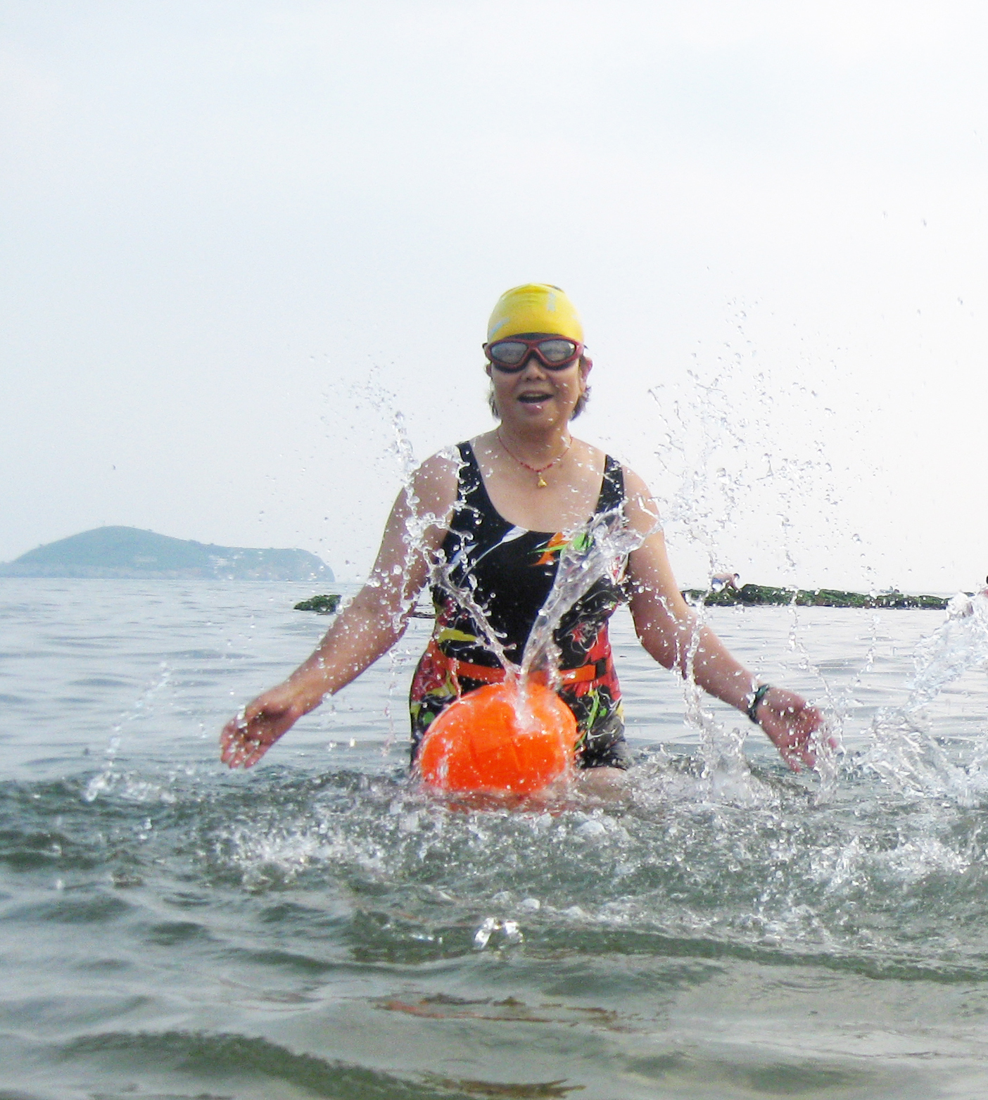 浅秋我们相聚在海边作者丹青照片视频均来自活动泳友