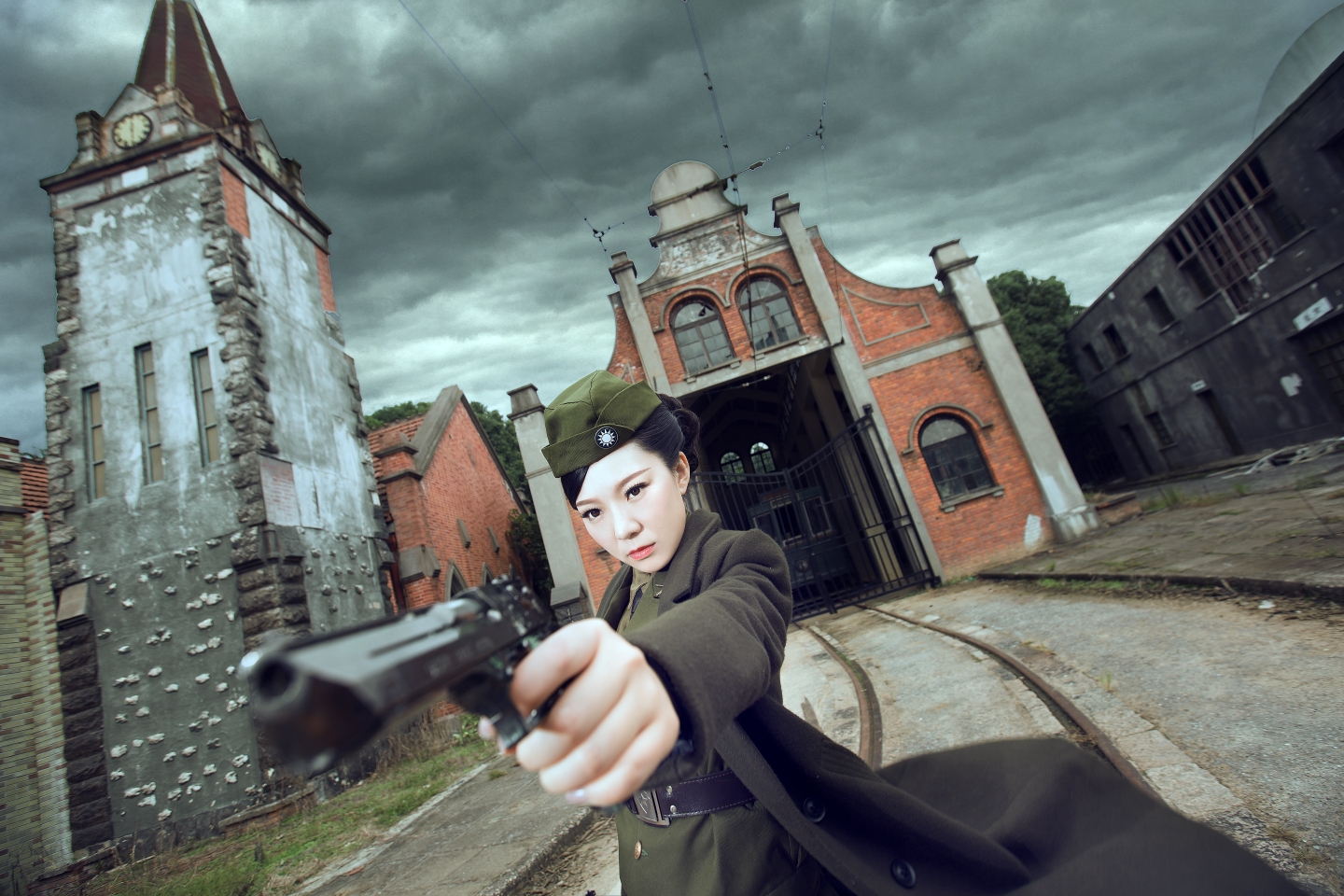 误入军统的女人