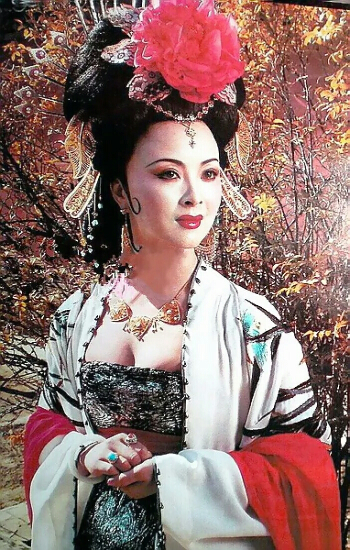 05/     1992年《杨贵妃》周洁 饰