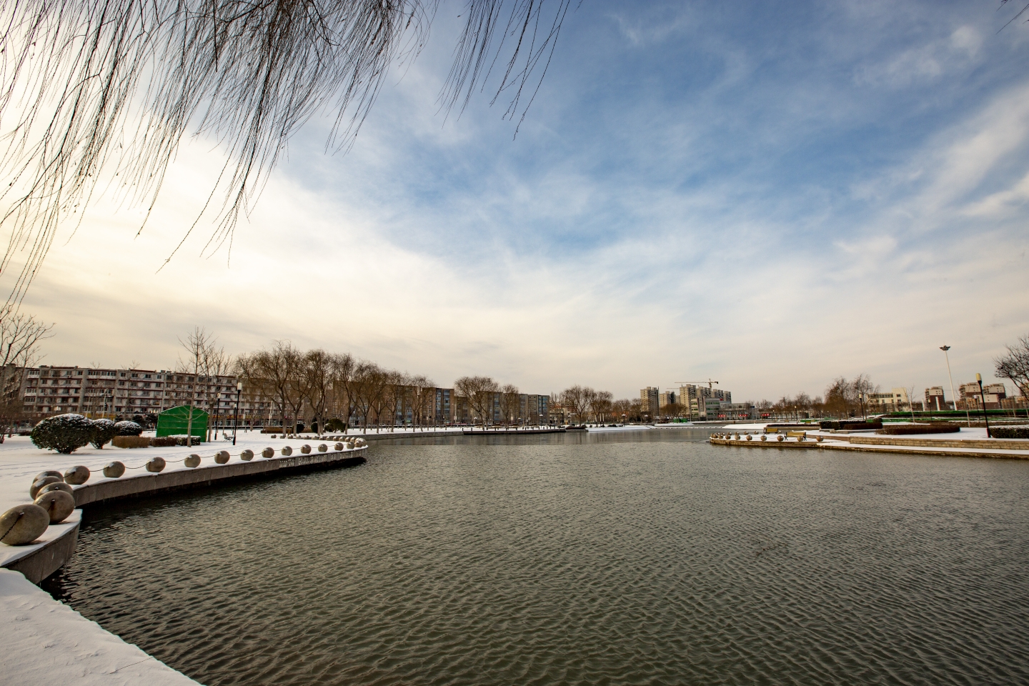 《雪后的南堡》三友广场雪后记录 2020.2.15拍摄