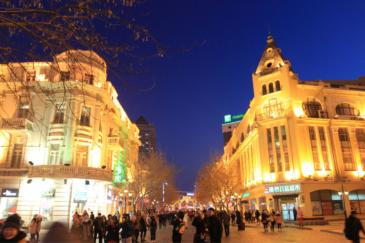 听||《老街情思---哈尔滨中央大街》作者:郭洪林.朗诵:杨克毅