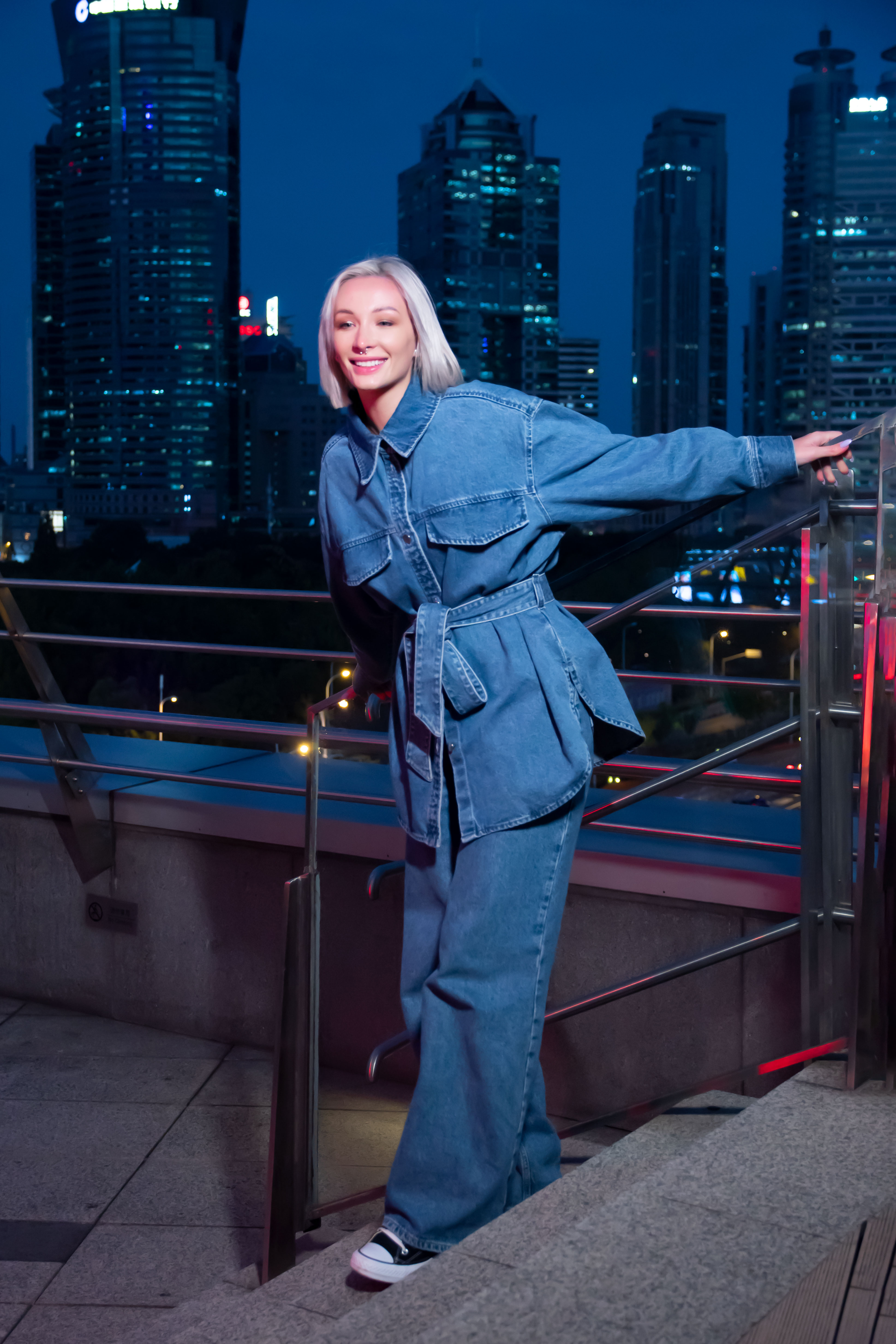 人像的艺术18俄模lina