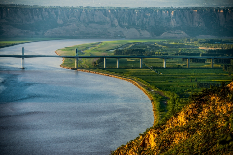 晚霞落日红黄河长流金这里是灵宝东寨