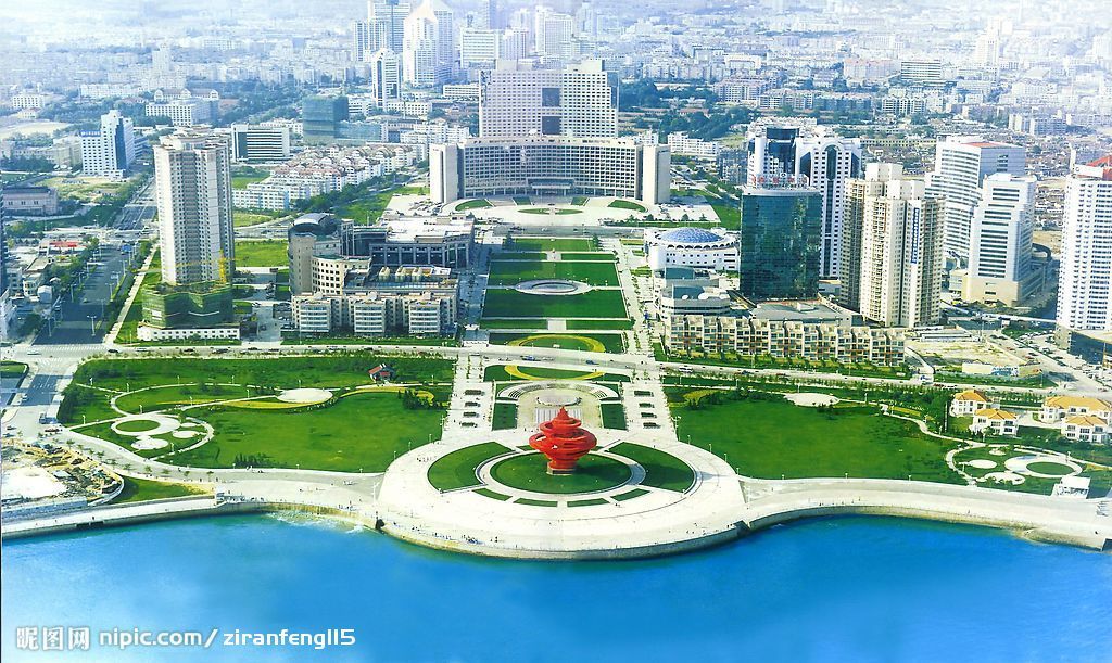 翻开新天地 幸福美好播种在人间 立交高铁,海底邃道,跨海大桥 朵朵