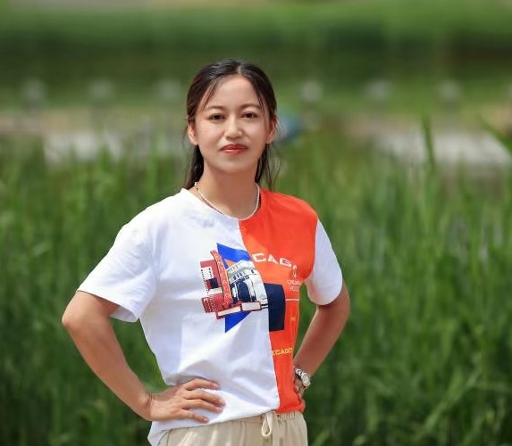 子涵《钟南山,挺起中华的脊梁》