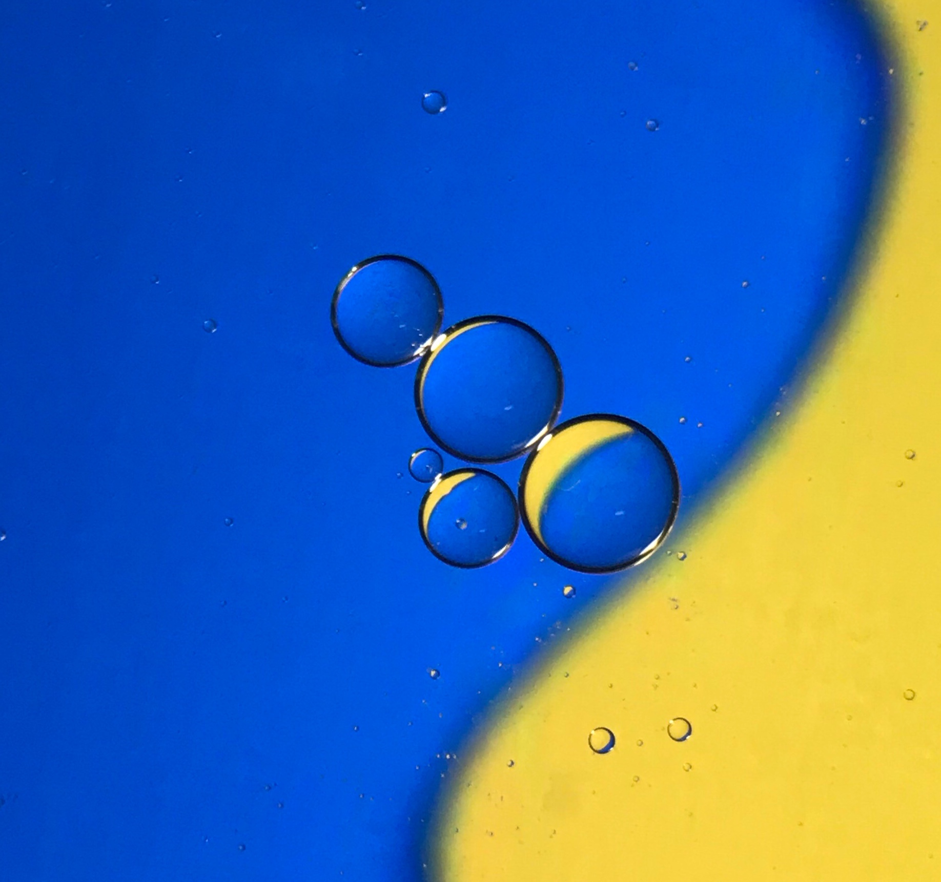 小水滴的故事神奇的星际旅程