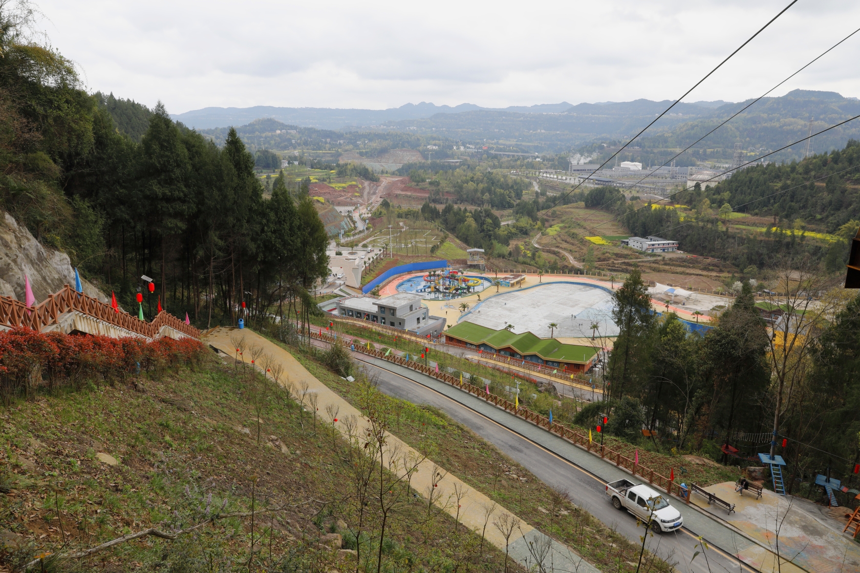 四川十佳最大人工湖一一驷马水乡北京摄影函授学院四川分院30期"明天