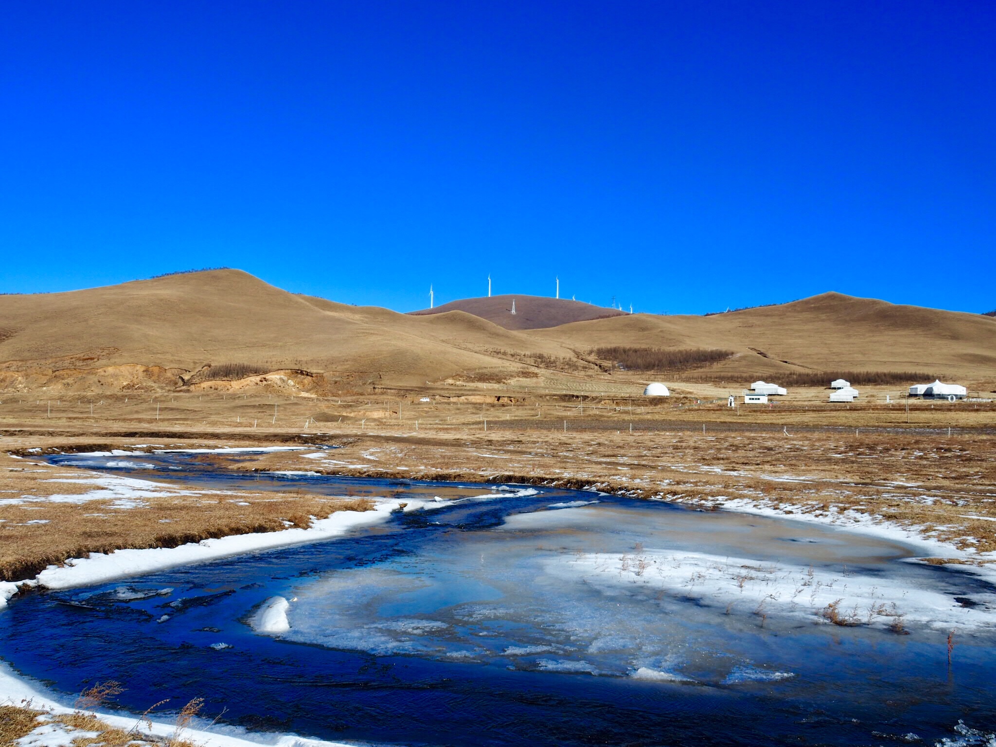 冬日里的坝上草原