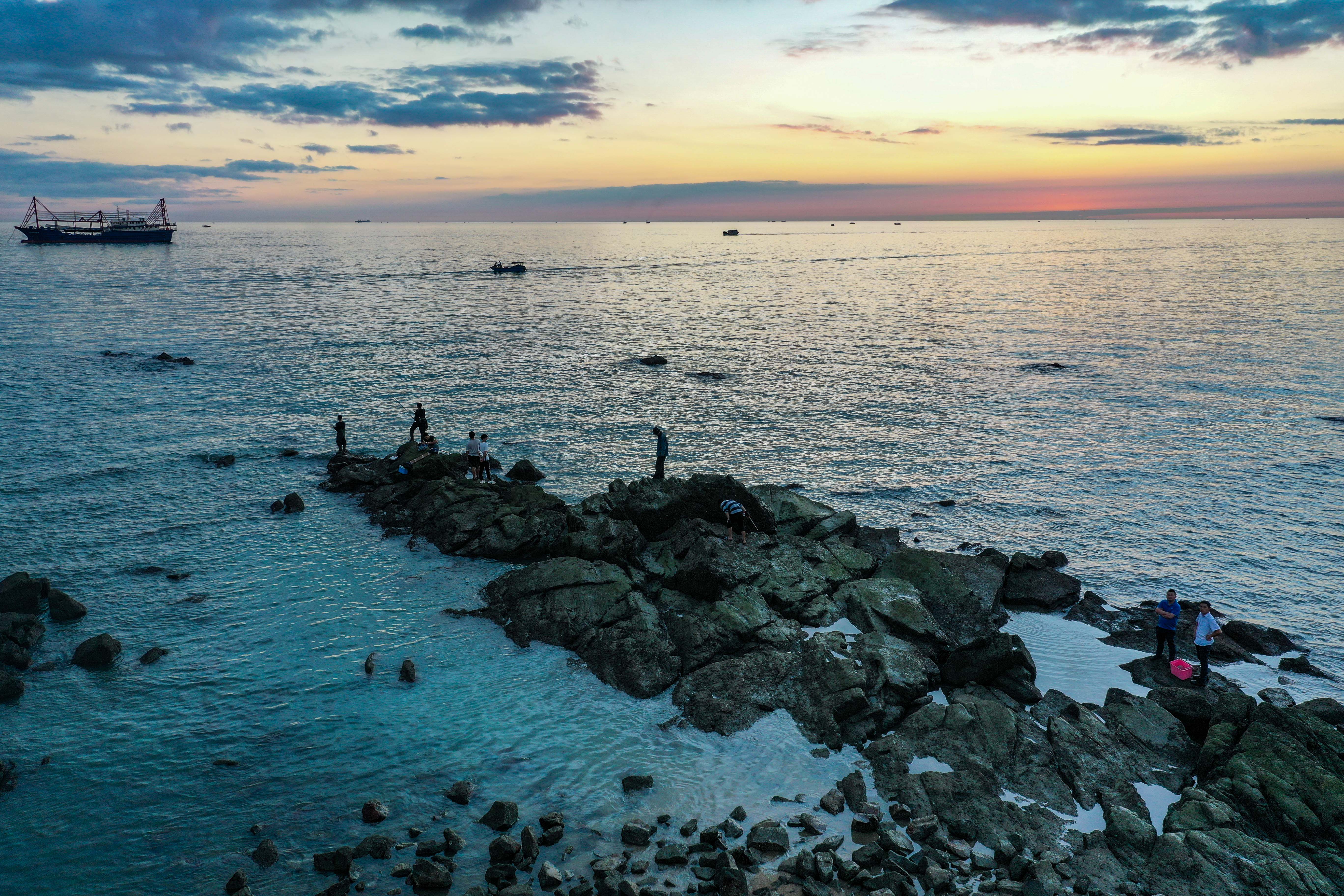 2020年11月20号拍摄于北海冠头岭夕阳西落时