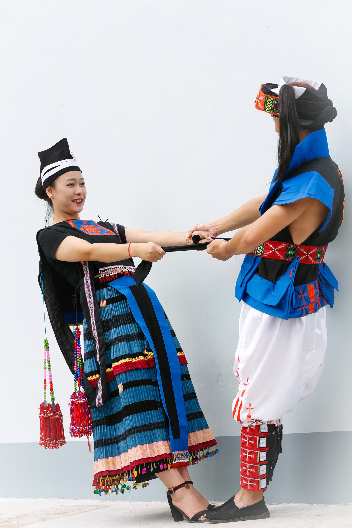 多彩荔波民族风布水苗瑶情韵浓 一一荔波民族创意服饰