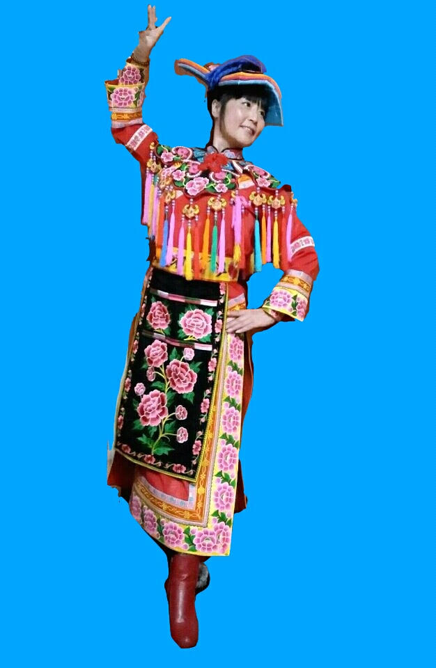 羌族服饰图案的艺术魅力