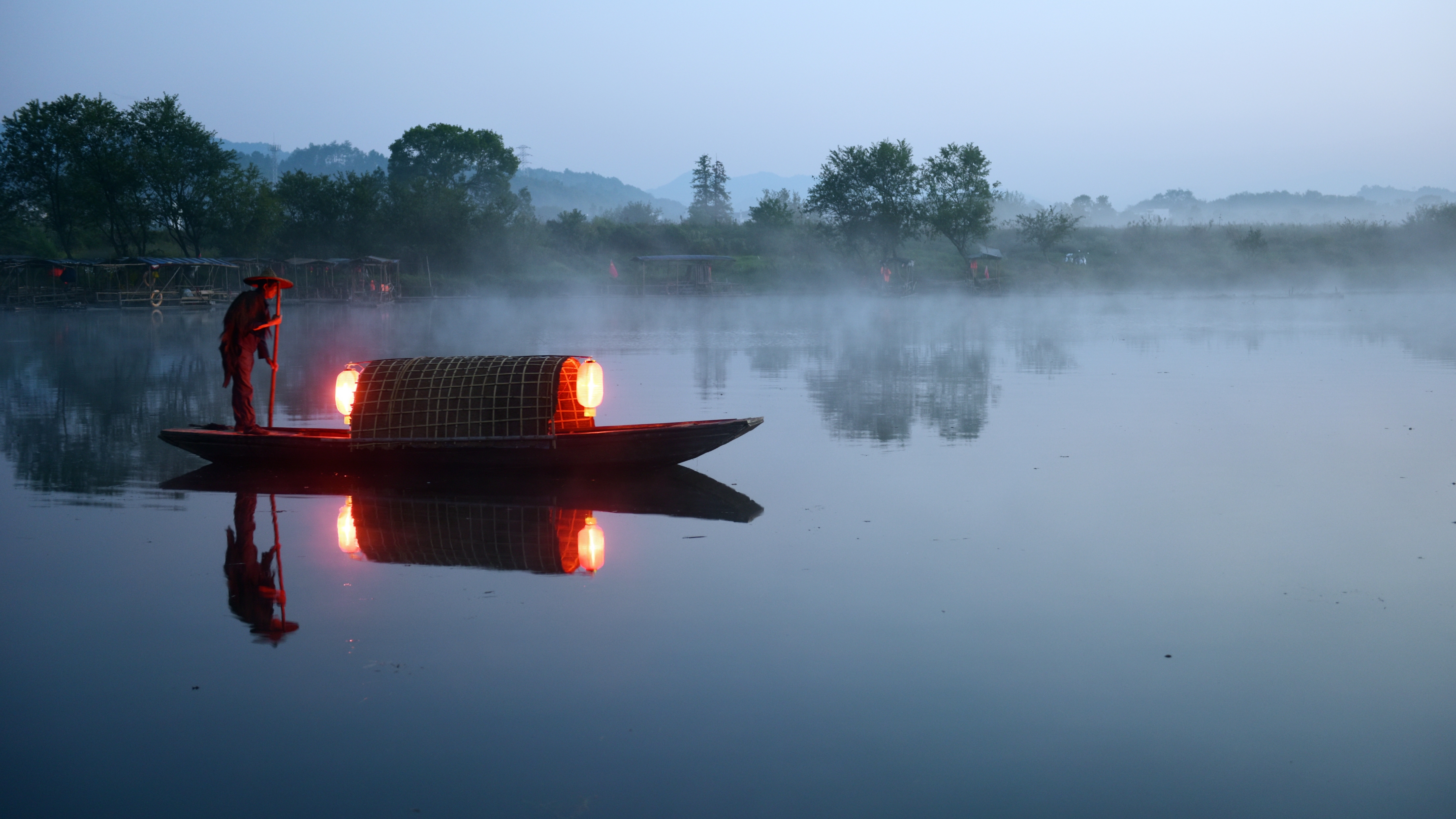 月亮湾的渔火与撒网首发