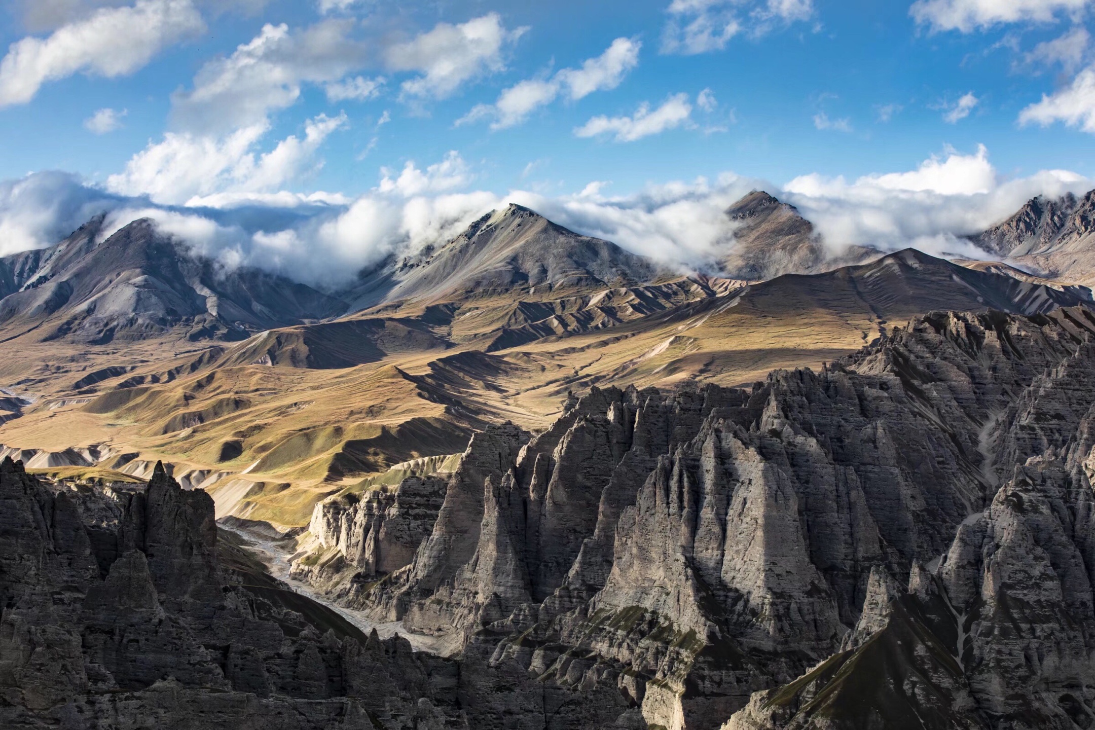 和静奎克乌苏石林(2)