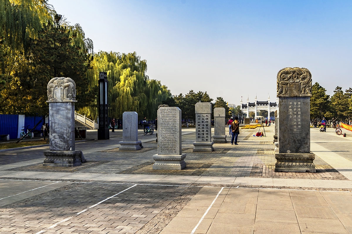 一叶知秋(盛京碑林公园)