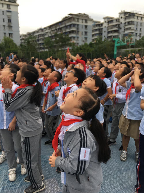 温州广场路小学图片