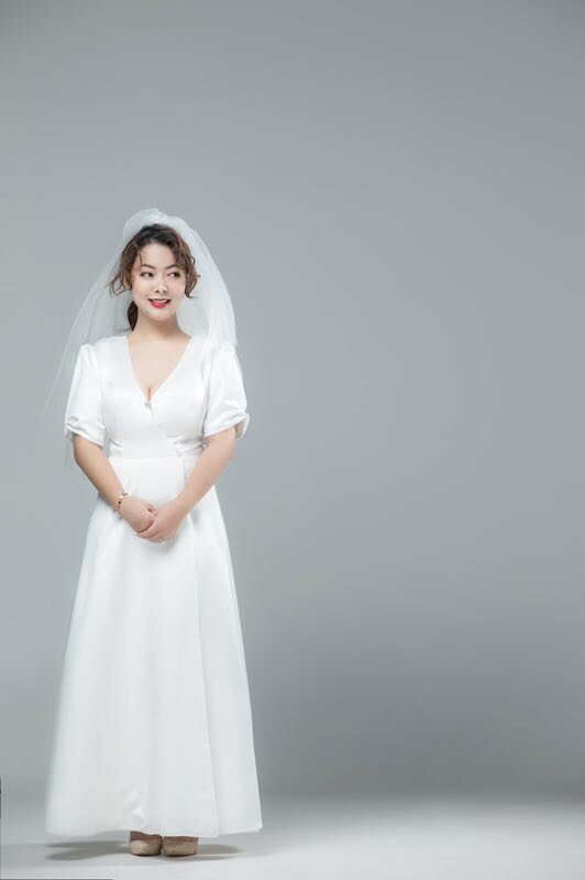 诚邀您10月16日19点光临万佳国际酒店(五洲厅)参加蔡府长孙女蔡静怡