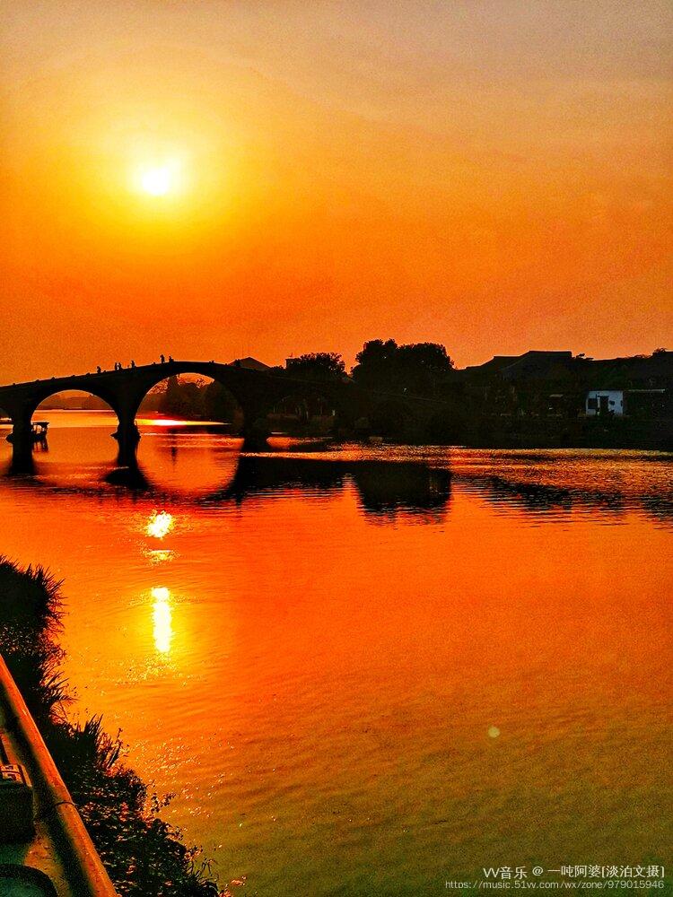 追光逐影一一古桥原创首发