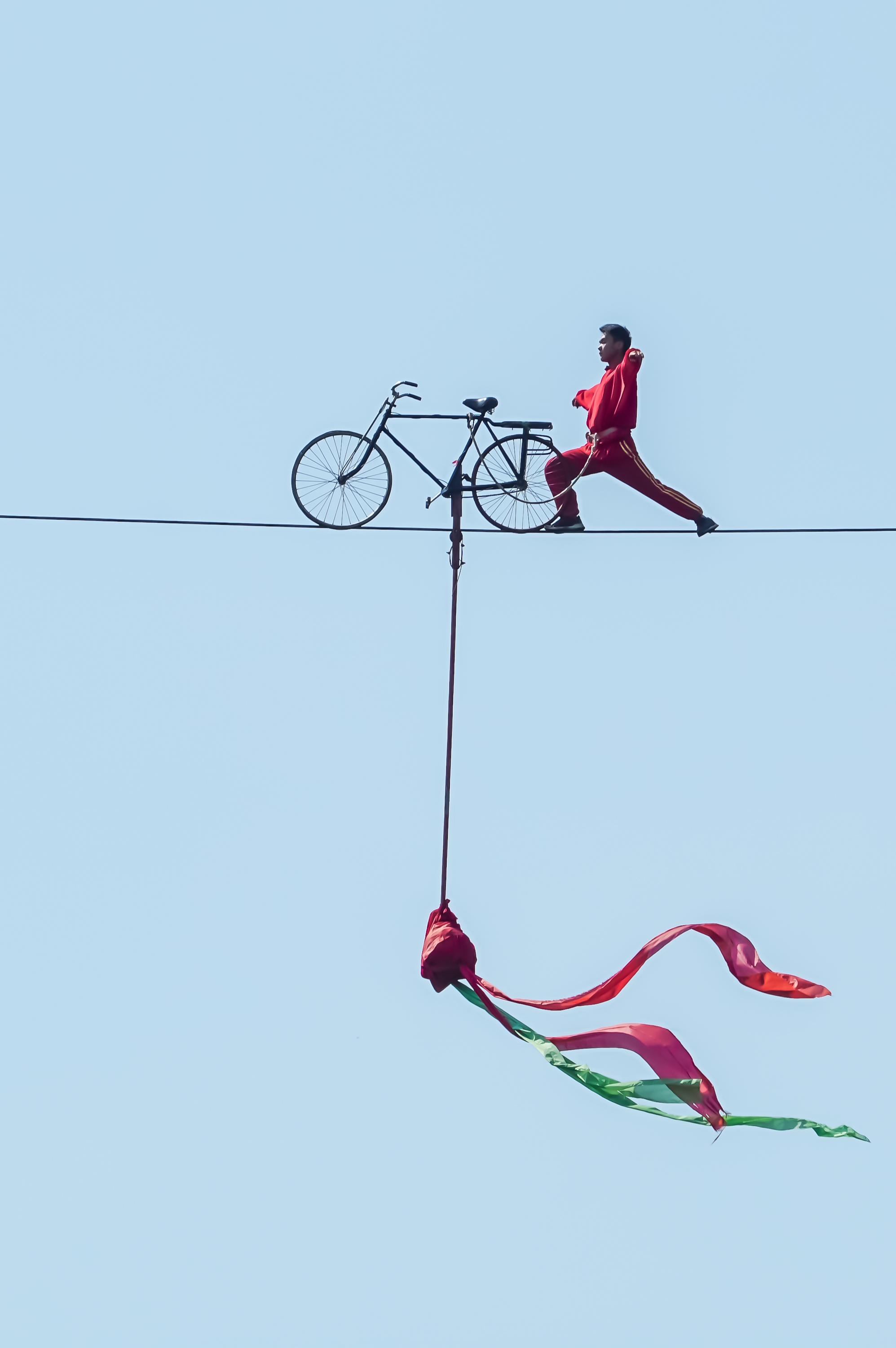 高空走钢丝【摄影首发】