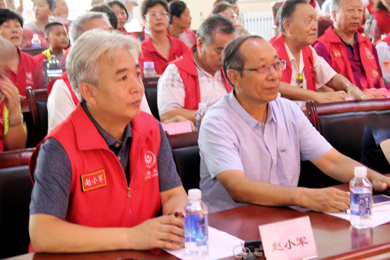 诗歌朗诵会《庆建军佳节诵军人雄风》摄影:祝秀苍