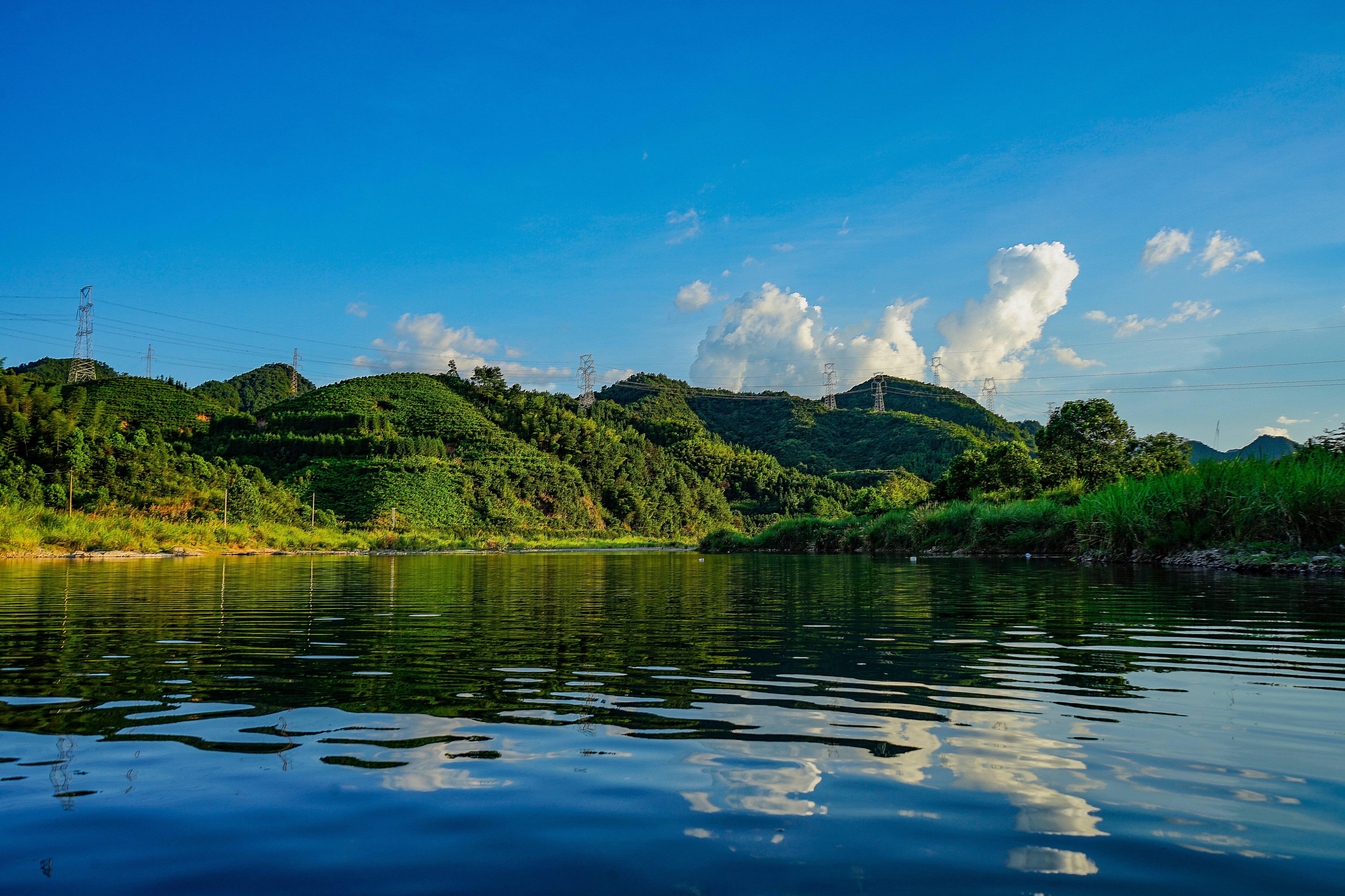 白沙溪水漂染了岁月和时空二