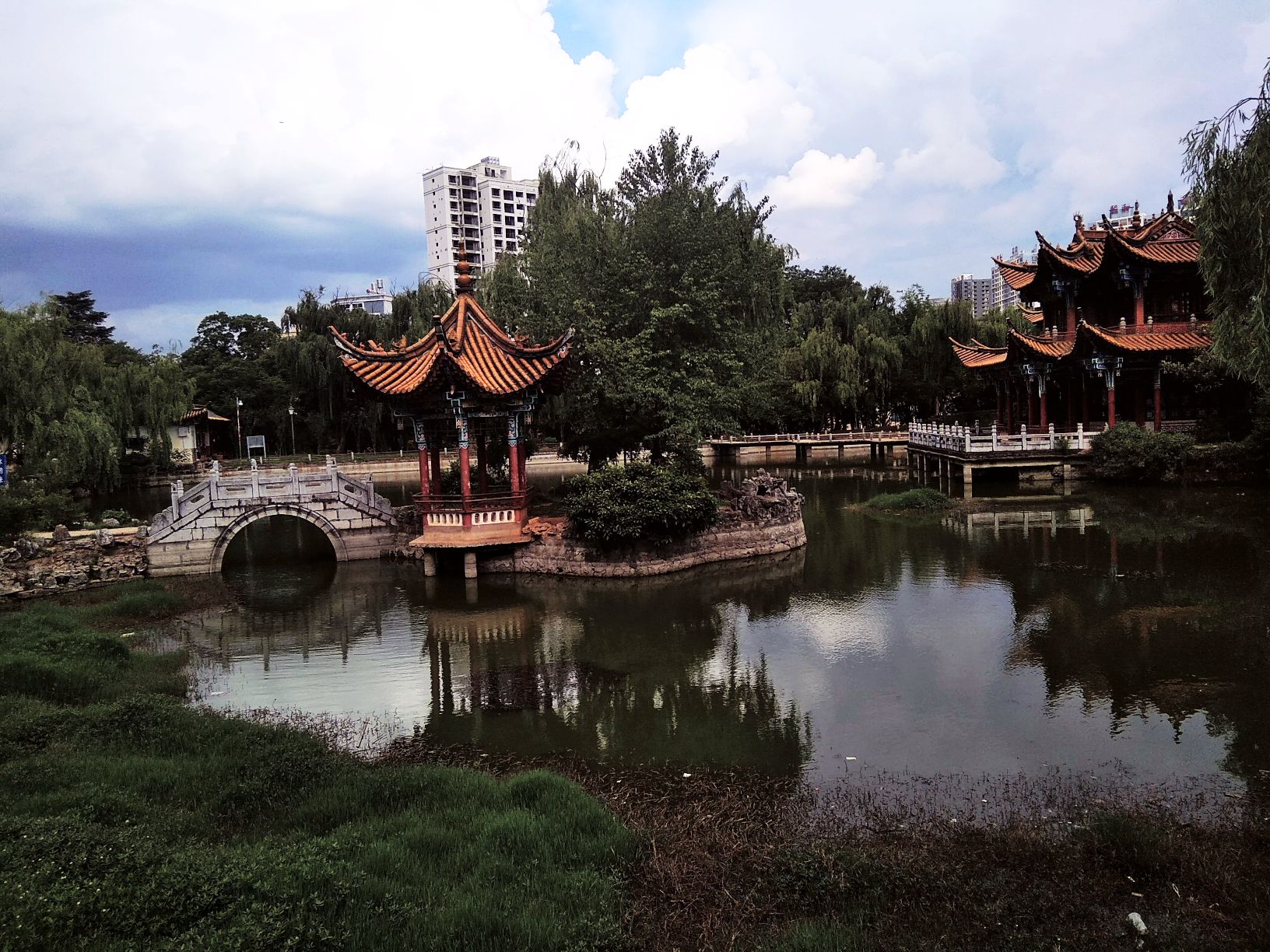 楚雄峨碌公园,龙川江风光(原创)