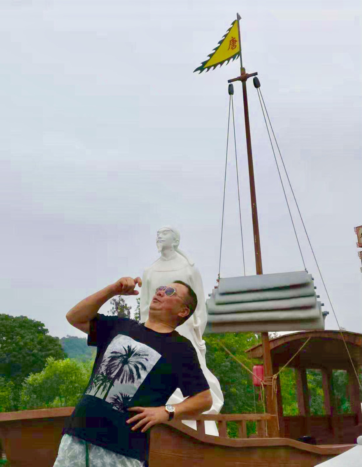 著名诗人川河先生作品《酒》