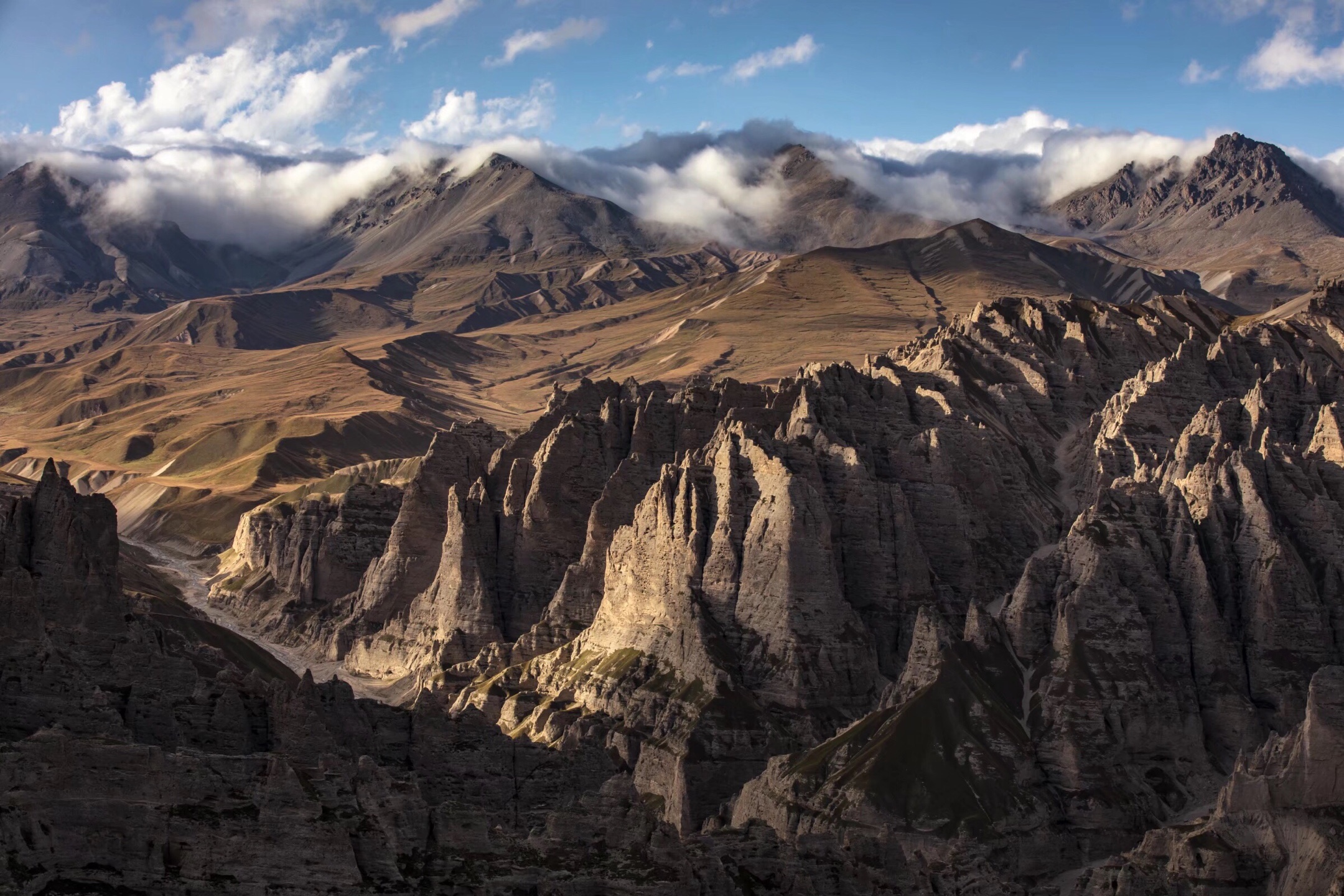和静奎克乌苏石林(2)