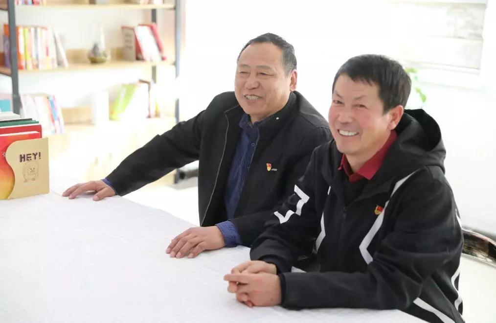 共建部队69235部队投入了8万元资金,全面升级了风华里社区党群服务