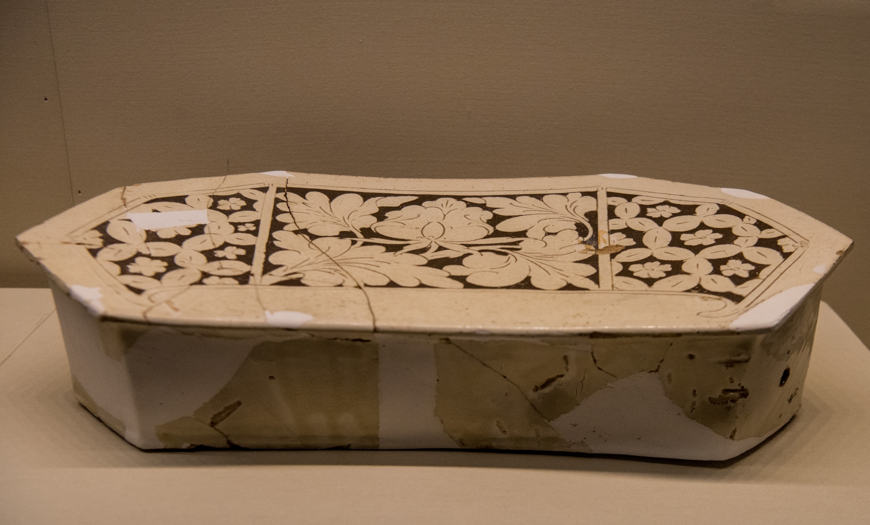 龙门遗粹——山西河津窑考古成果展