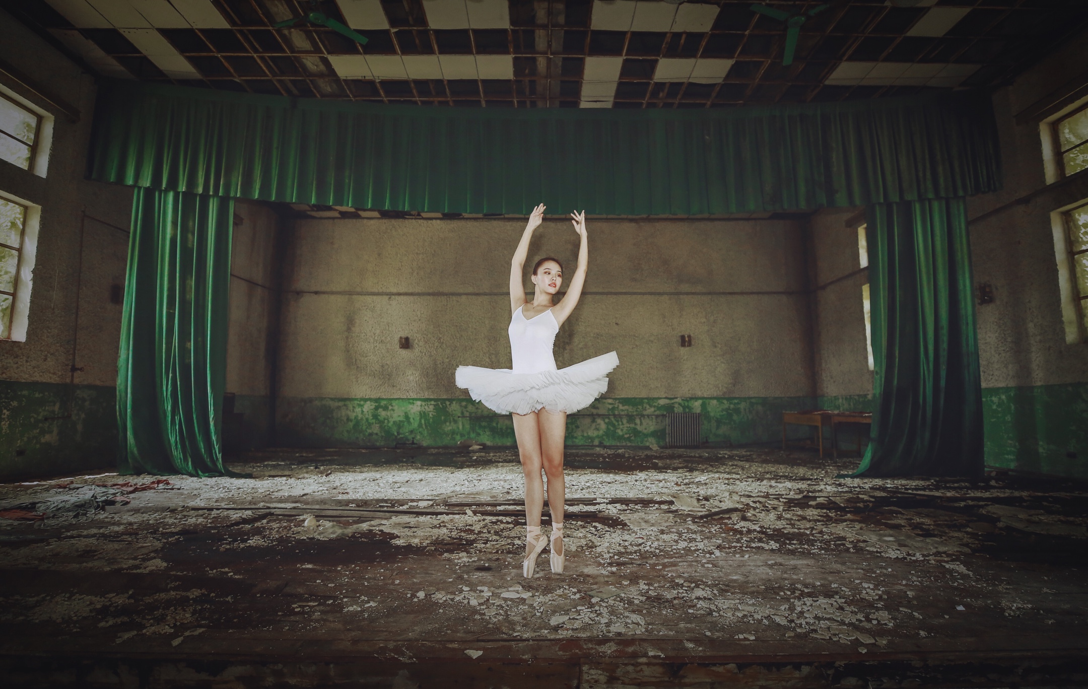 一个人的舞台剧——孤独芭蕾