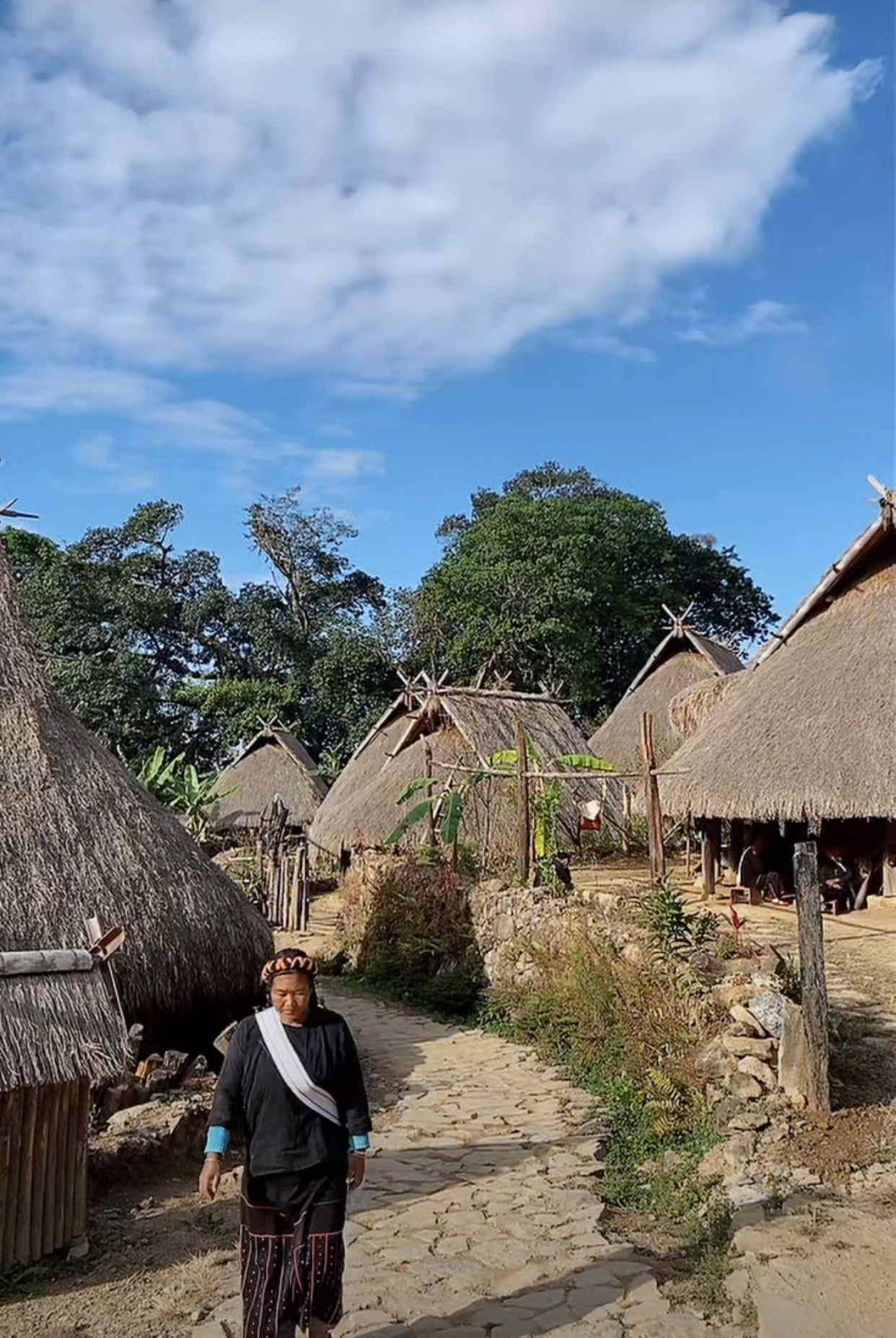 云南翁丁原始部落