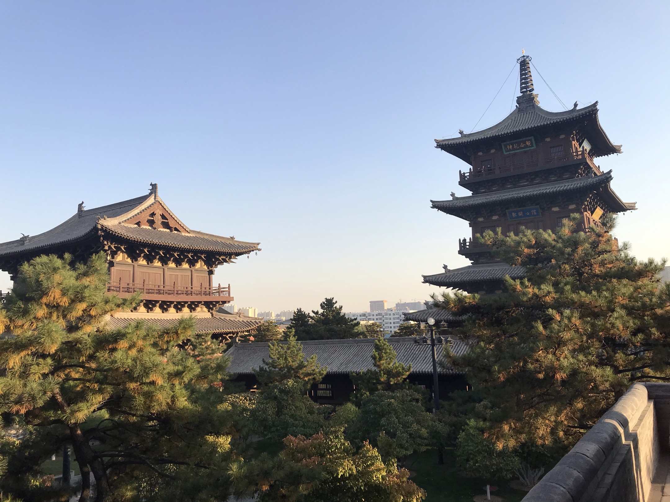 大同古城北魏風,遍佈古蹟遺名勝.