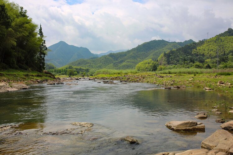 寻找最美泰顺九峰水库