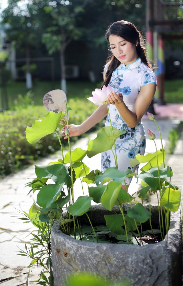 民间艺术-今生前世两家人