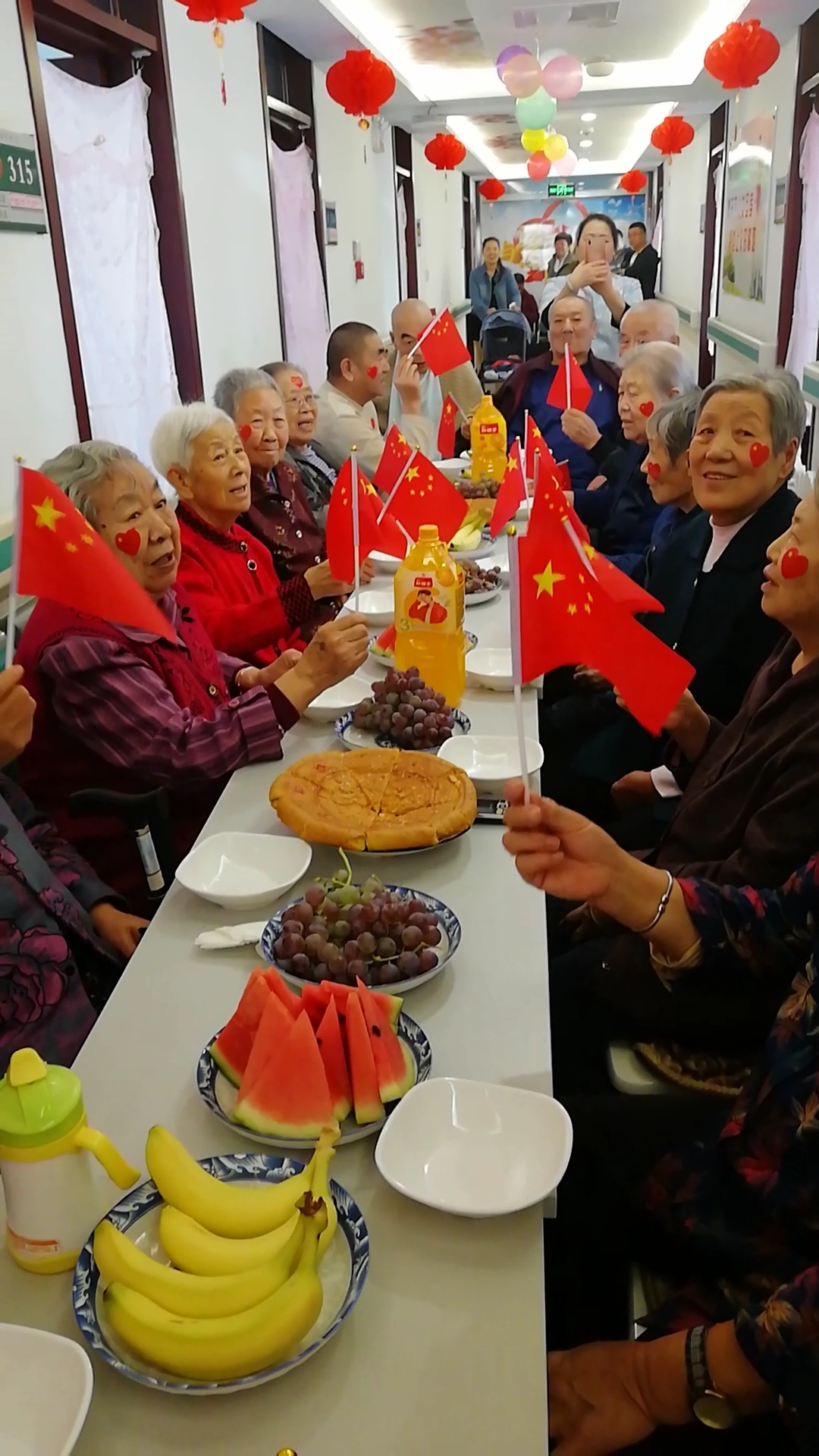 情满中秋喜迎国庆颐康老年养护中心