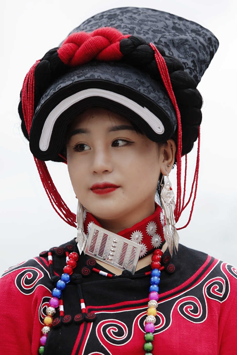 川西南  大凉山  布拖  美姑 彝族火把节选美活动中 那危乎高哉  硕大