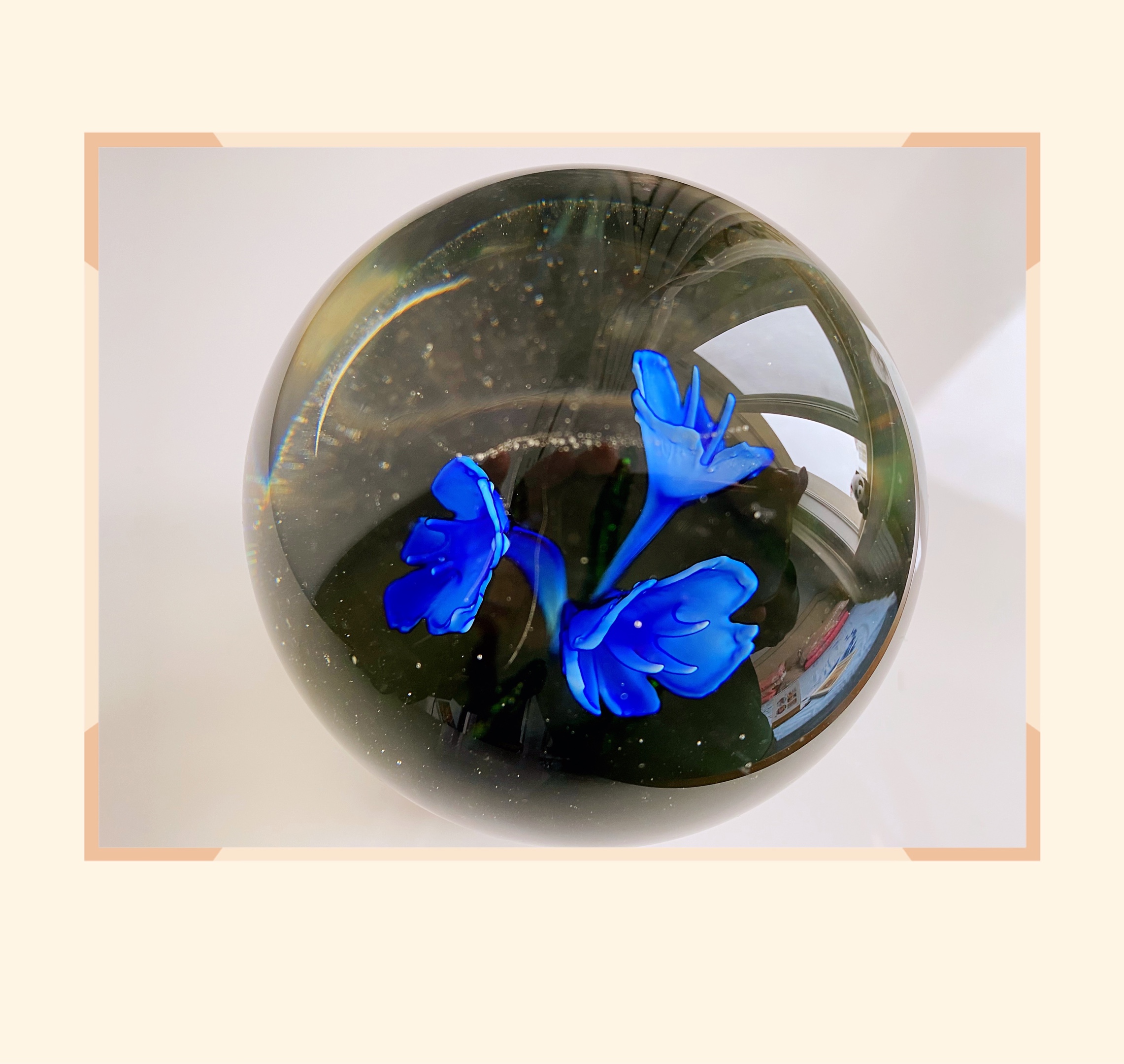 首发琉璃球摆件