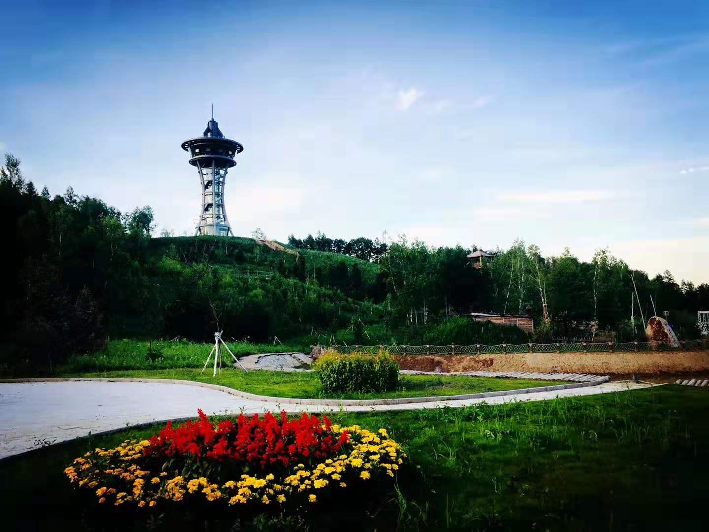 松岭区(局)贯彻落实大兴安岭地区森林防火"五月攻坚战役"总结暨"六月