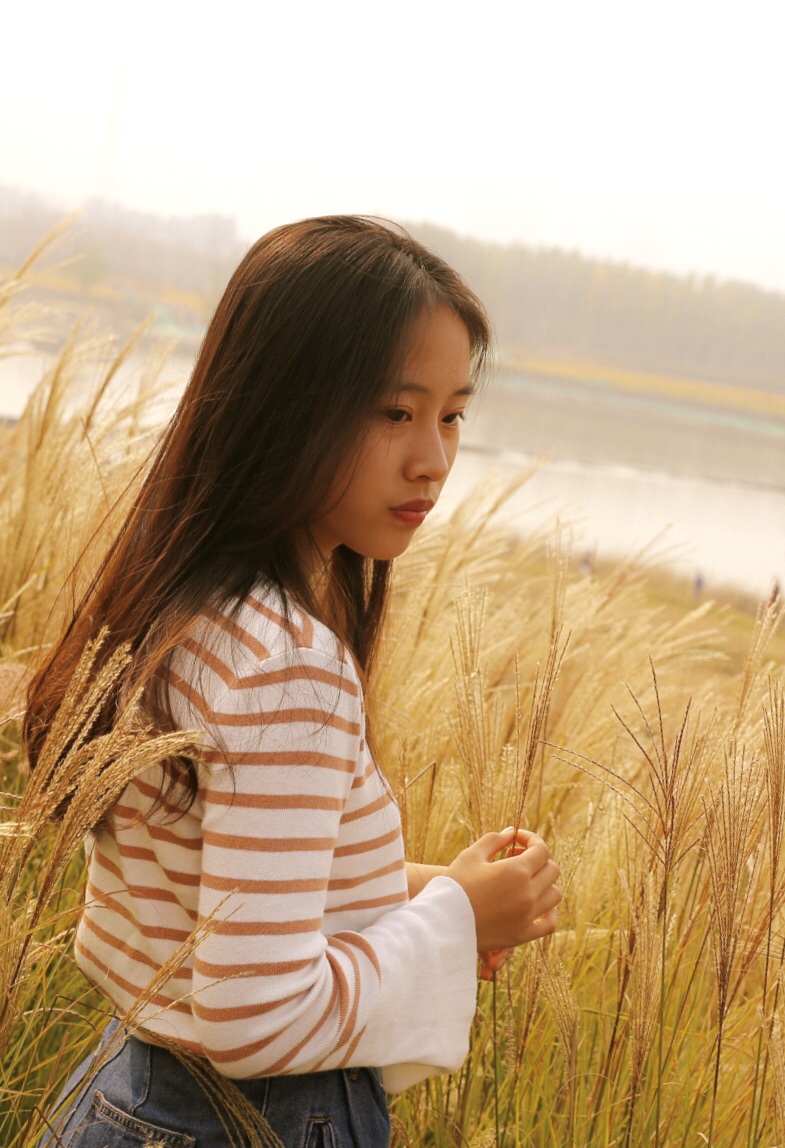 浅笑回眸的瞬间