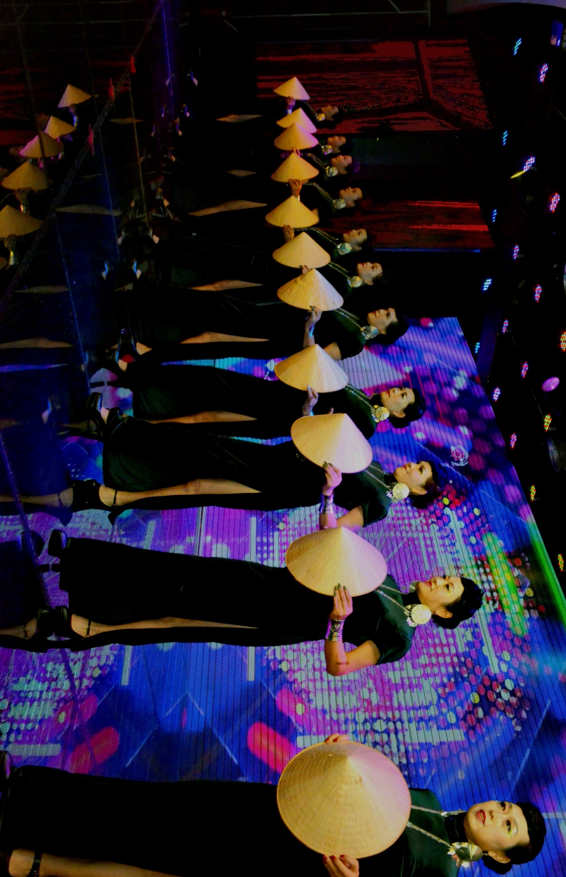 2020年大连中老年模特表演剧照(之一)