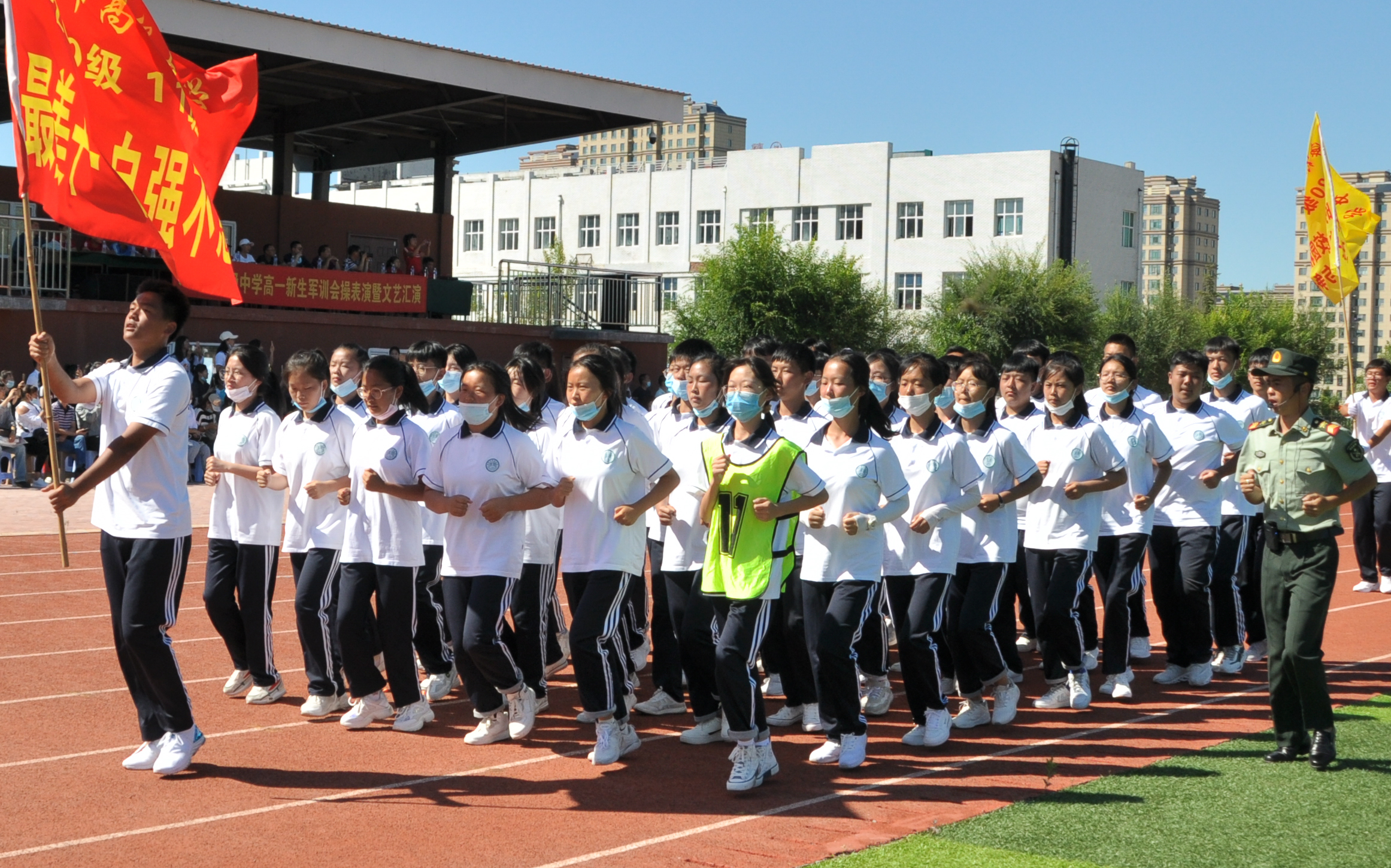 海林市高级中学高一新生军训